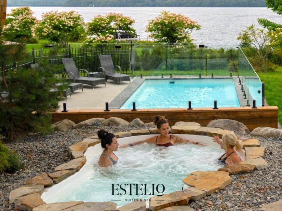 Estello Suites & Spa Lac-Mégantic Esterno foto
