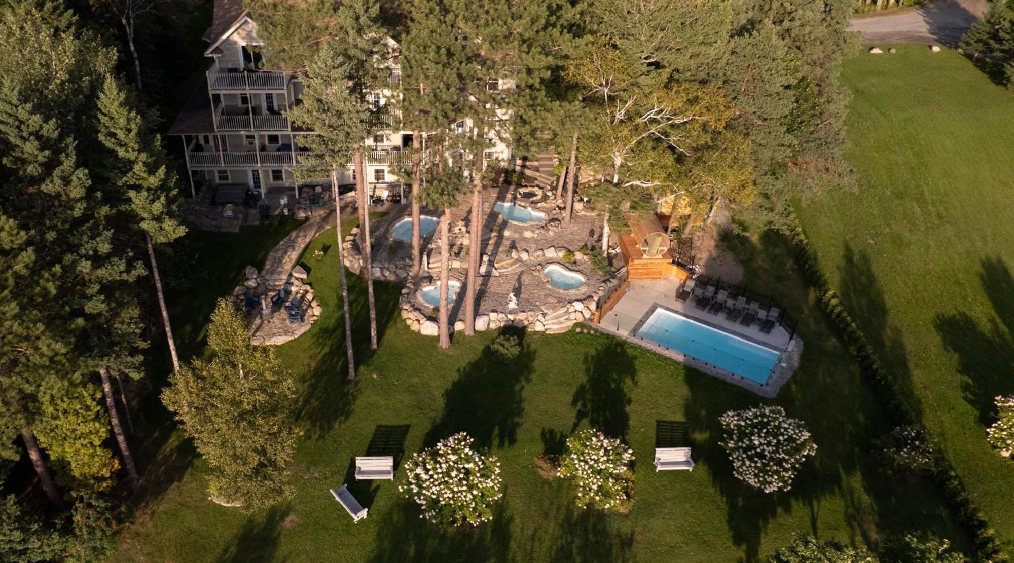 Estello Suites & Spa Lac-Mégantic Esterno foto