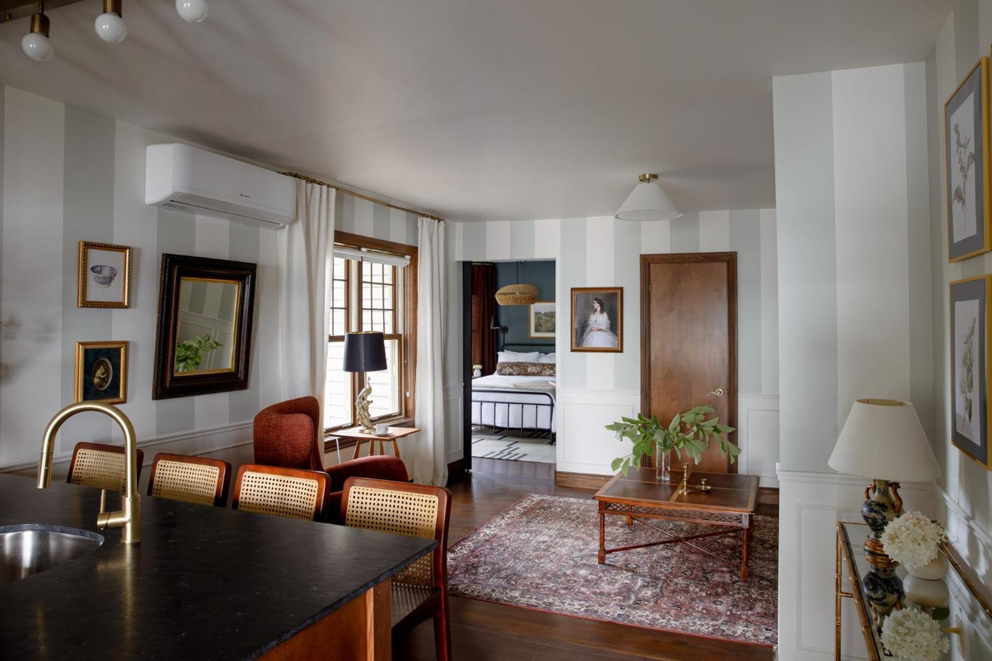Estello Suites & Spa Lac-Mégantic Esterno foto